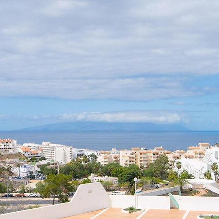 Sea View, Newly Renovated, 2 Bedrooms Apartment In Costa Adeje Exteriör bild