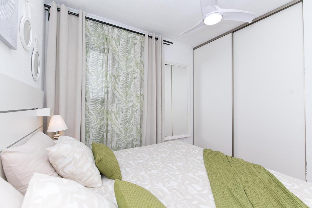 Sea View, Newly Renovated, 2 Bedrooms Apartment In Costa Adeje Exteriör bild