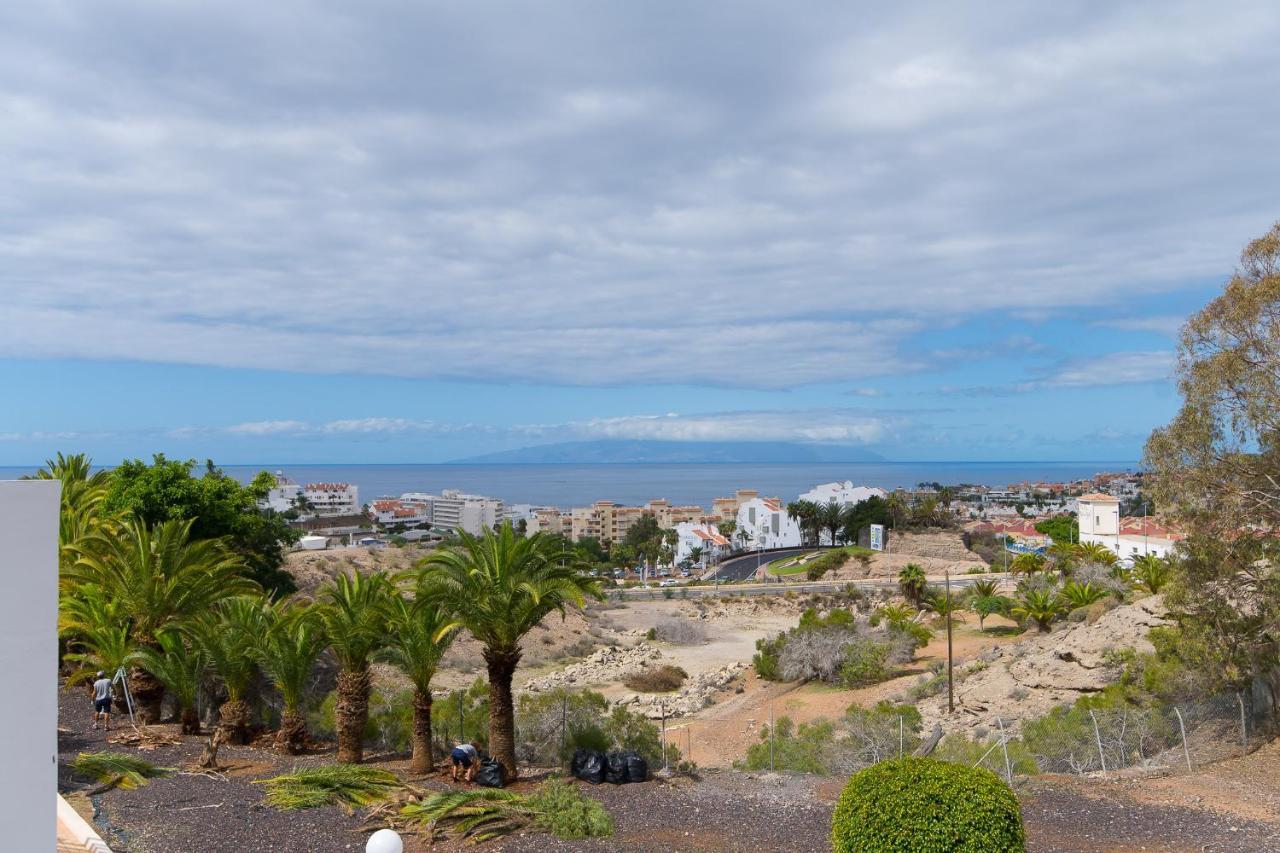 Sea View, Newly Renovated, 2 Bedrooms Apartment In Costa Adeje Exteriör bild