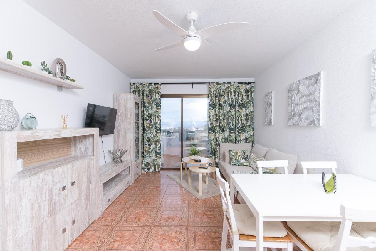 Sea View, Newly Renovated, 2 Bedrooms Apartment In Costa Adeje Exteriör bild